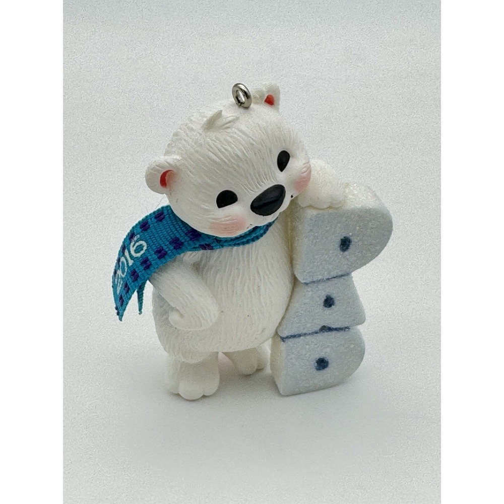 Hallmark Ornament: 2016 Dad, QGO1081, Polar Bear, No Box - Picture 2 of 3